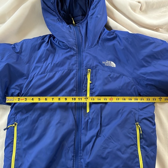 North Face Summit series winter Jacket - Picture 10 of 11